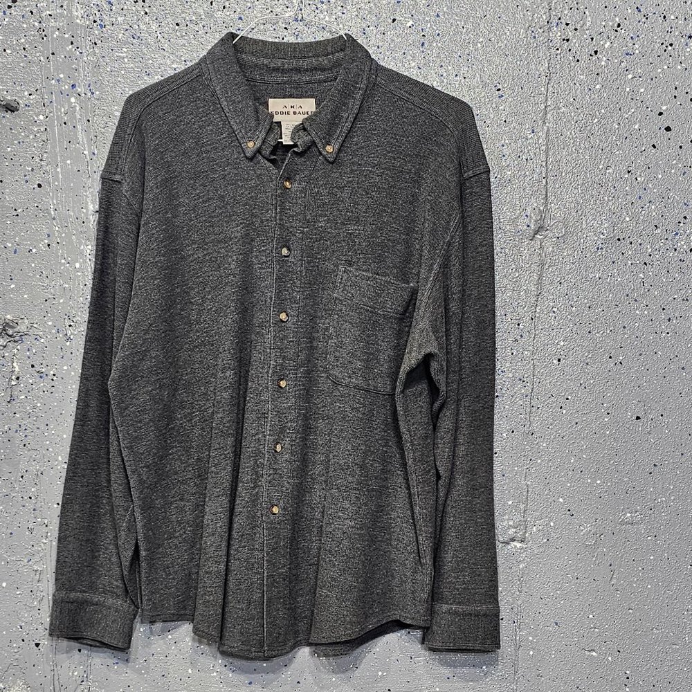AKA Eddie Bauer Mens Grey Thermal Waffle Long Sleeve Button Down Shirt Medium M